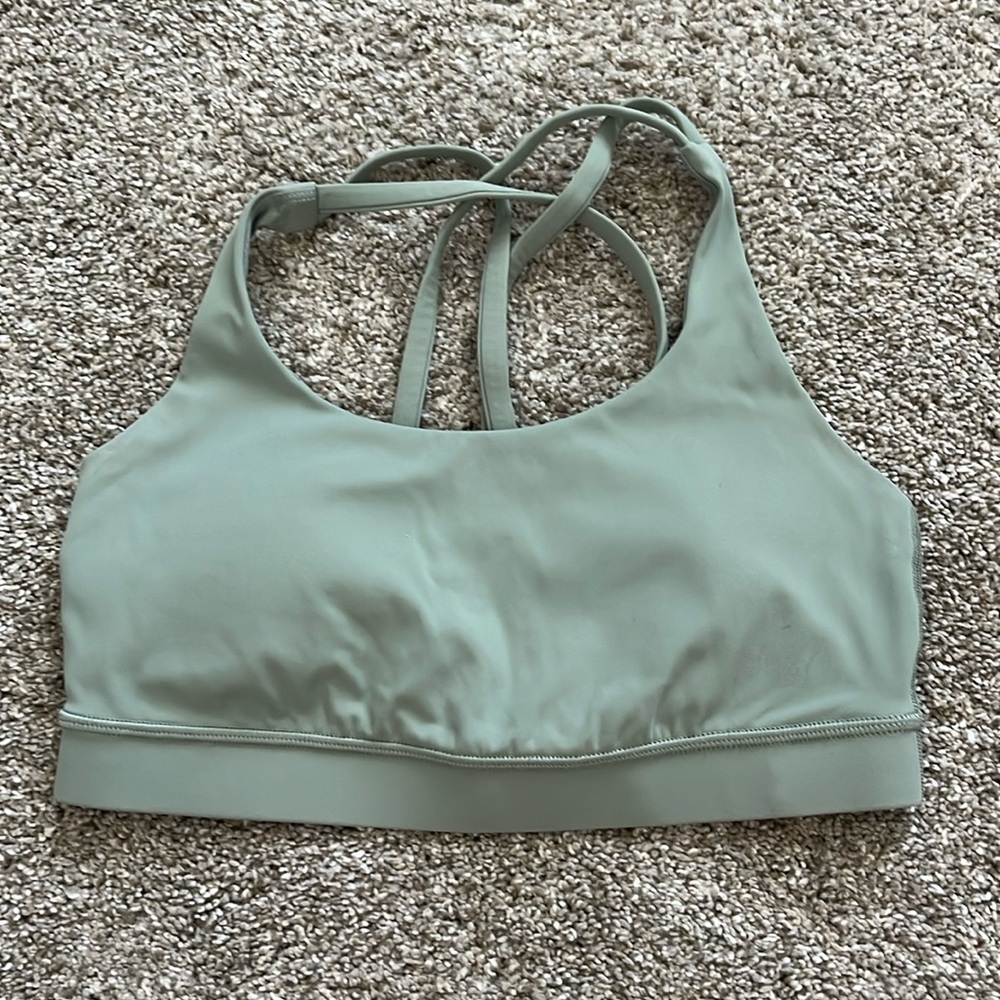 Lululemon bra size 6